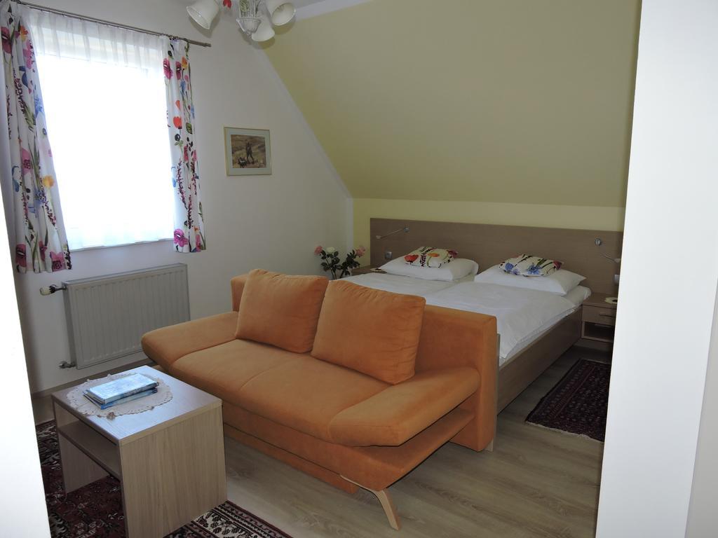באד וולטרסדורף Gaestehaus Haagen מראה חיצוני תמונה