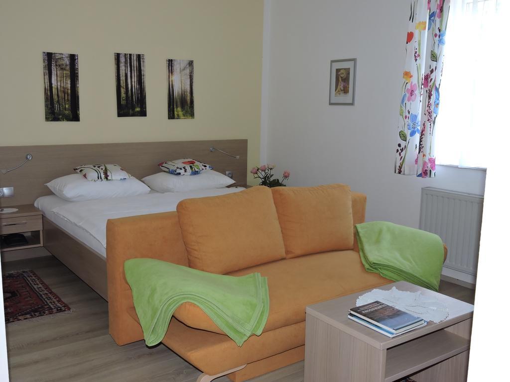באד וולטרסדורף Gaestehaus Haagen מראה חיצוני תמונה